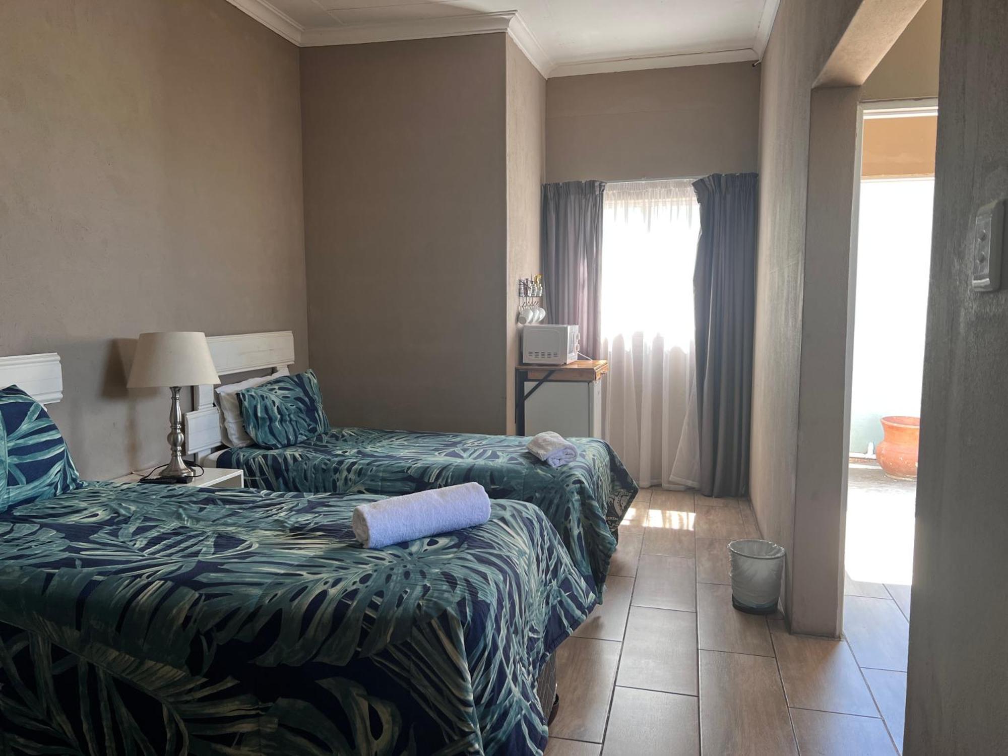 Khaya4U Guesthouse Дънди Екстериор снимка